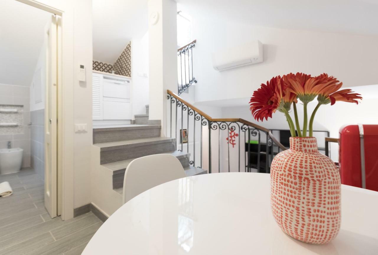 Appartamento Quiet Pied A Terre With Terrace In Borgo Pio *