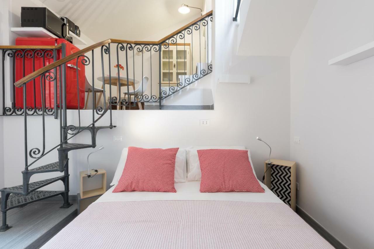 Quiet Pied A Terre With Terrace In Borgo Pio Appartamento *