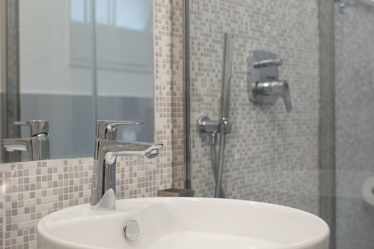 Appartamento Quiet Pied A Terre With Terrace In Borgo Pio Roma