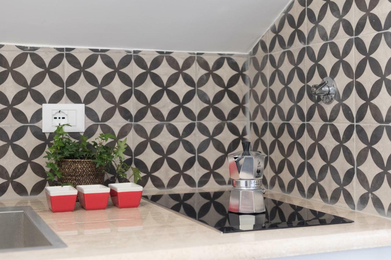 Apartamento Quiet Pied A Terre With Terrace In Borgo Pio *